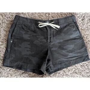 Vuori Women's M Camouflage Athletic Shorts Drawstring Pockets Breathable